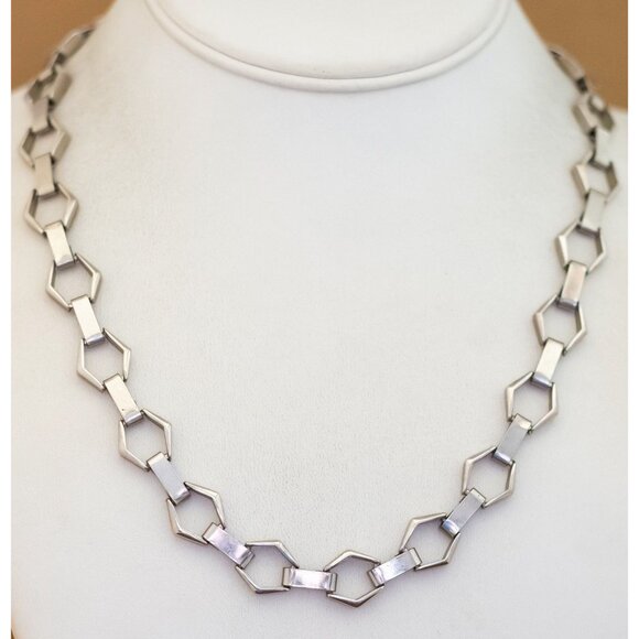 36 inch, Vintage Geometric Links Gold Tone Chain Necklace - U29 - Picture 2 of 3